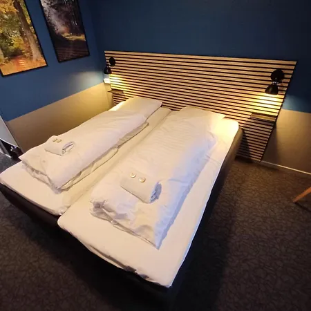 Calm 10 On Pedestrian Street 3*